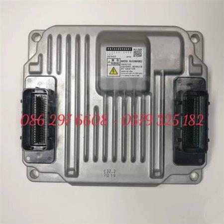 ECU DENSO C32-VG 1038090001