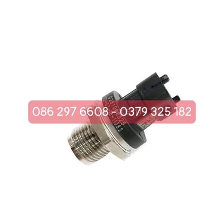 Cảm biến rail BOSCH 0281006365