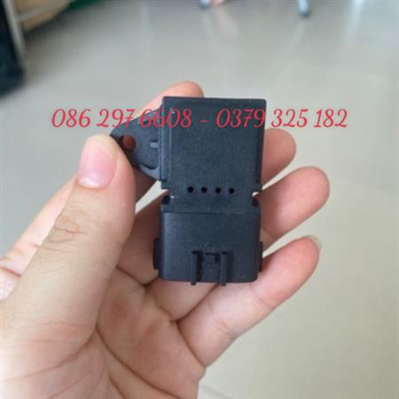 Cảm biến nhiệt độ áp suất khí nạp 3602165-60D